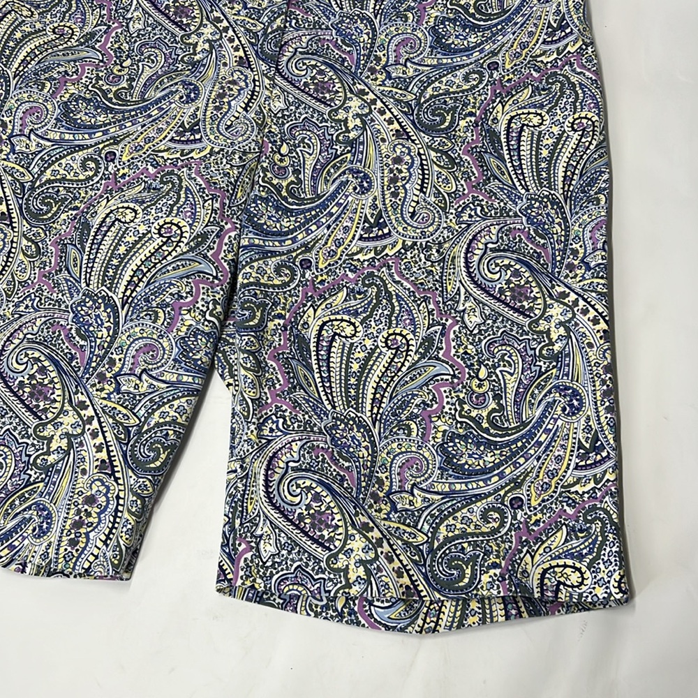 TALBOTS Women’s size 4 Blue Purple Paisley Print Shorts. - Picture 4 of 9